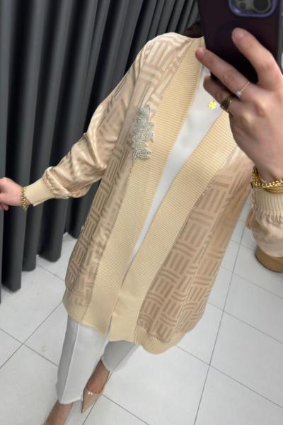 Jakarlı Saten Ceket   Krem