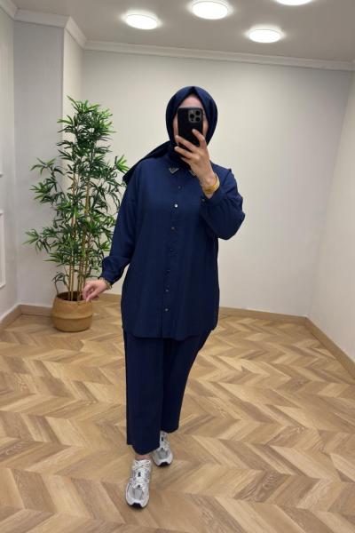 Yakası Taşlı Takım Lacivert