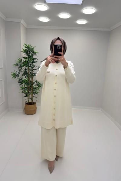 Nilüfer Merserize Takım Krem