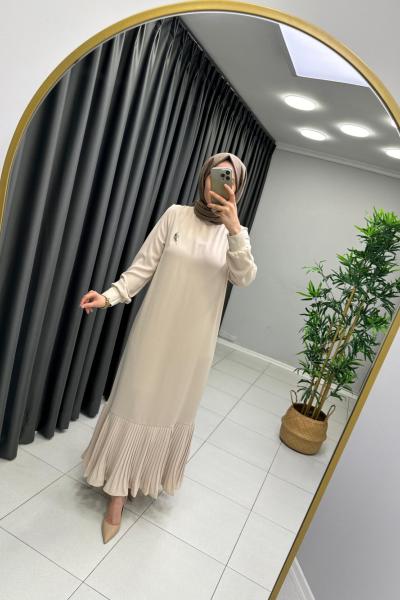 Broşlu Elbise Puane Krem