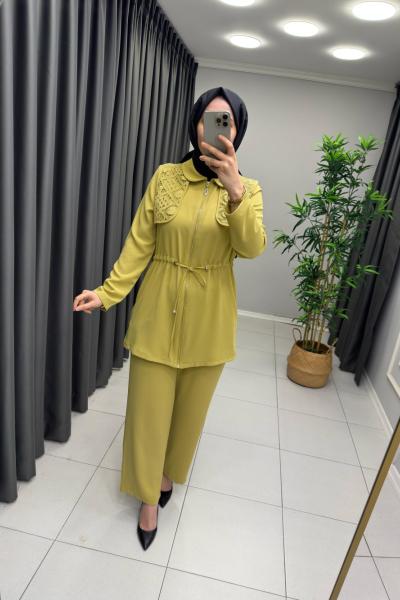 Nihle Dantel Detaylı Takım  Yağ Yeşili