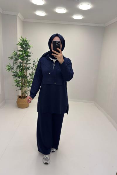 Taş Detaylı Triko Takım Lacivert