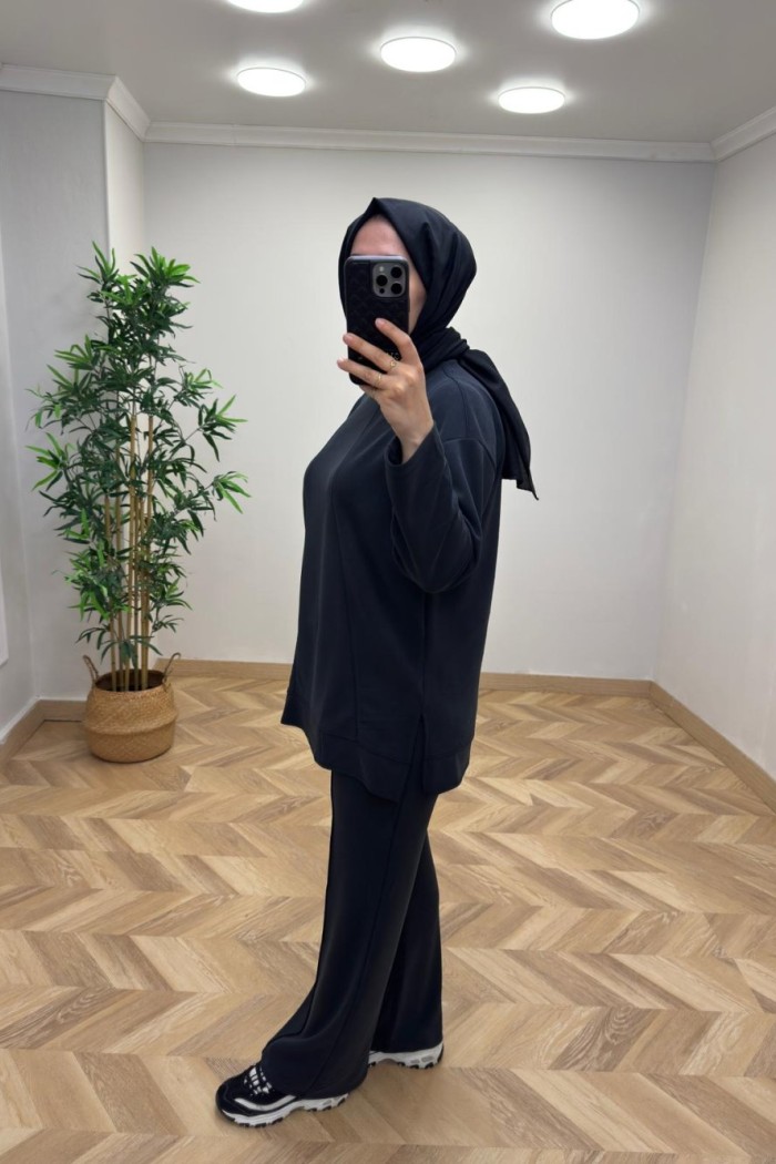 Sahra Taş Detaylı Takım Siyah