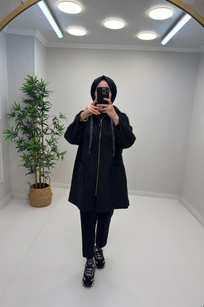 Almine Kap Siyah