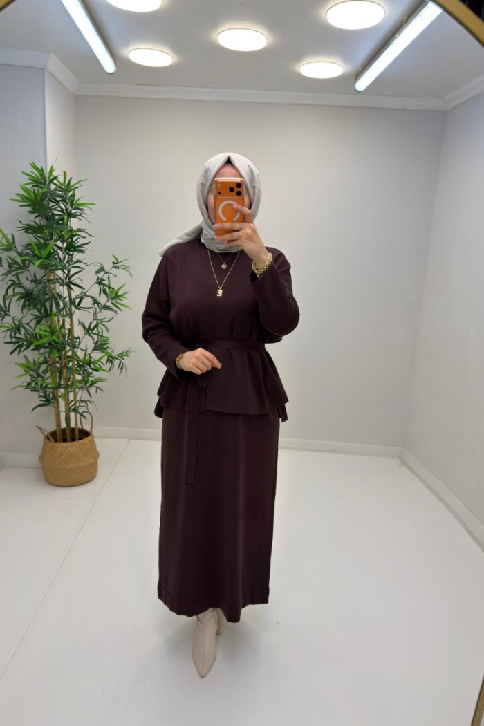 Liya İç Elbiseli Hırka Takım Kahverengi