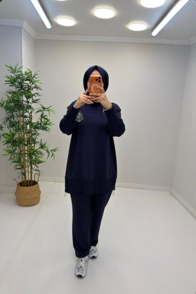 Yaprak Taşlı Takım Lacivert