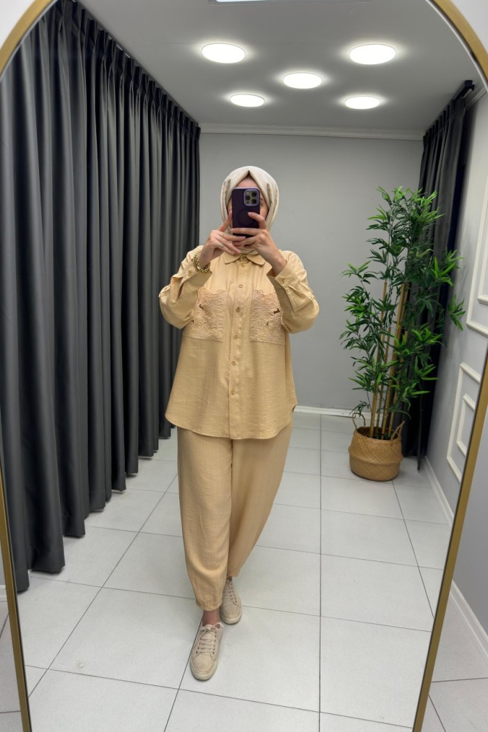 Sofya Gömlekli Cep Detaylı  Takım Camel