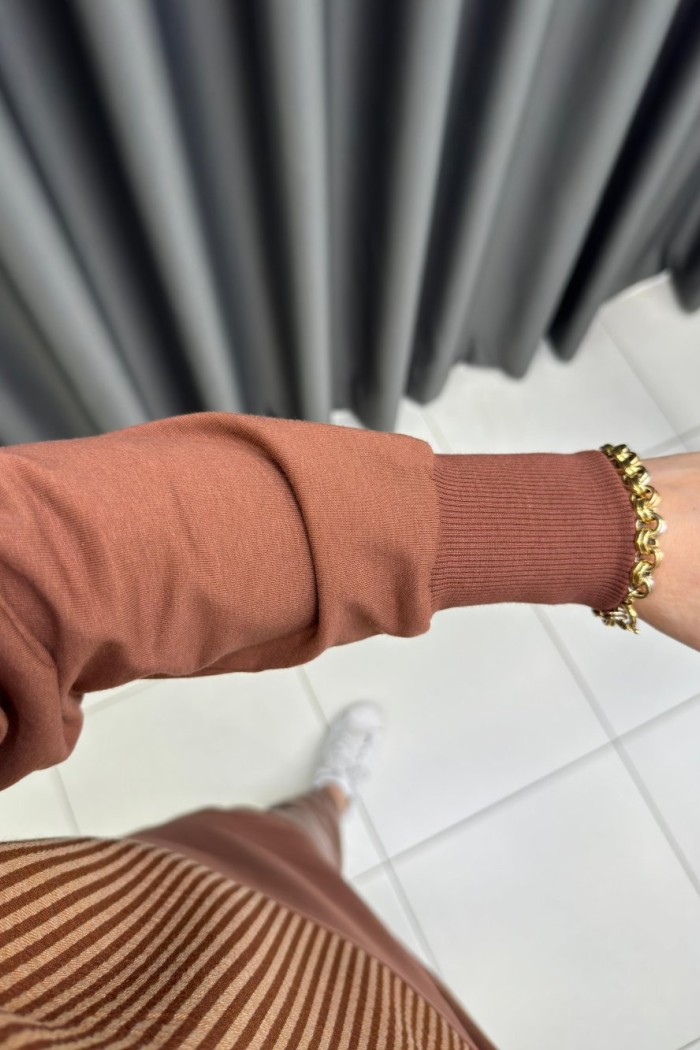 Gofre Kumaş Detaylı Puane Sweat  Kahverengi