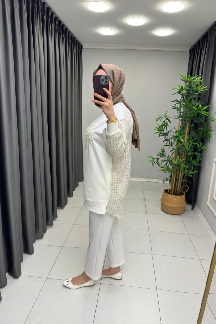 KUŞ TÜYÜ DETAYLI TÜVİT SWEAT  Beyaz