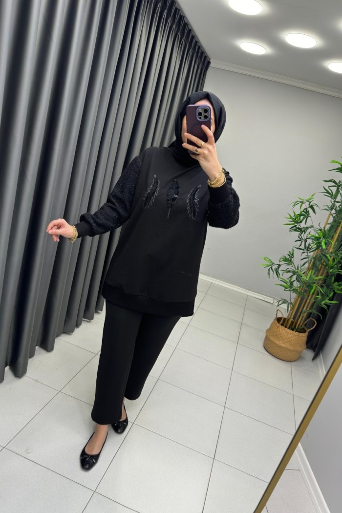 KUŞ TÜYÜ DETAYLI TÜVİT SWEAT  Siyah