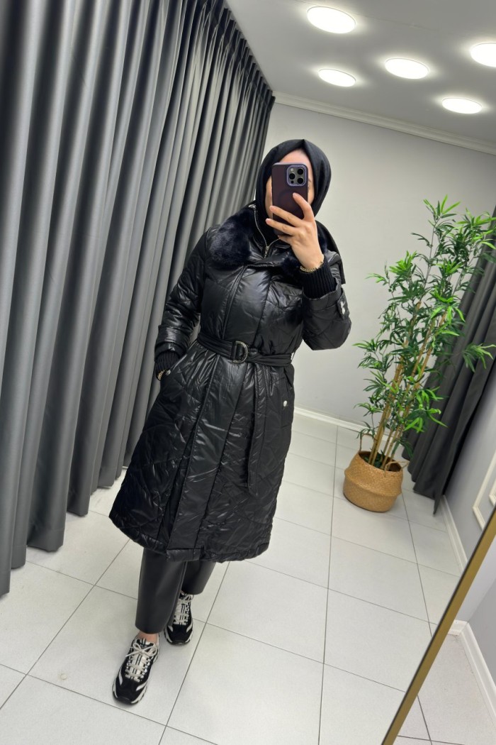 Levidor Peluş Detaylı Mont Siyah