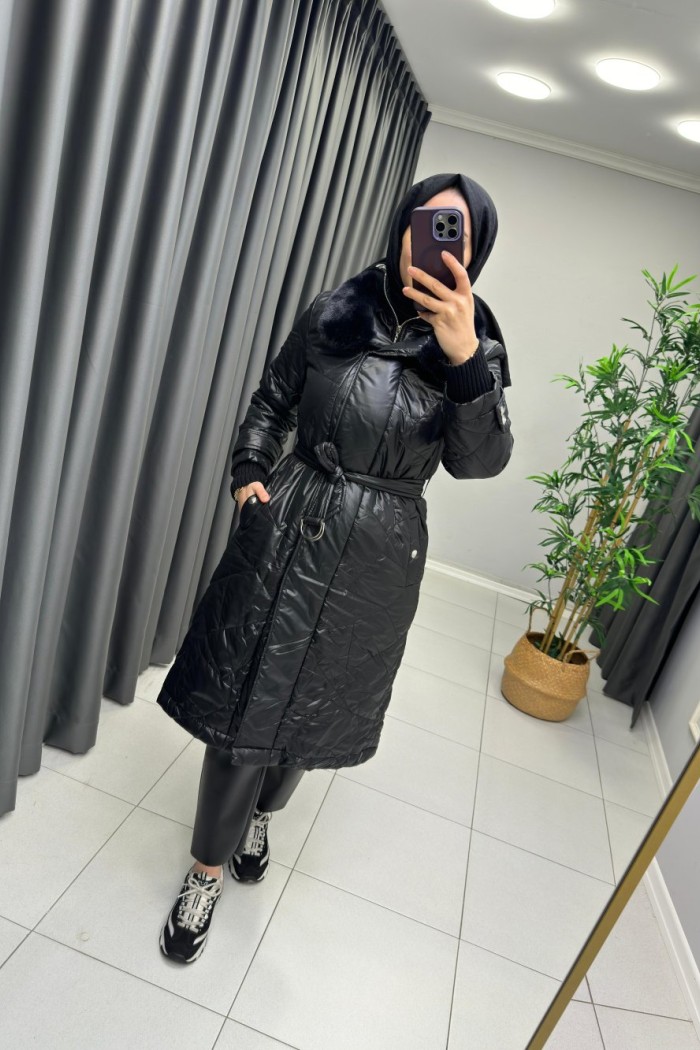 Levidor Peluş Detaylı Mont Siyah
