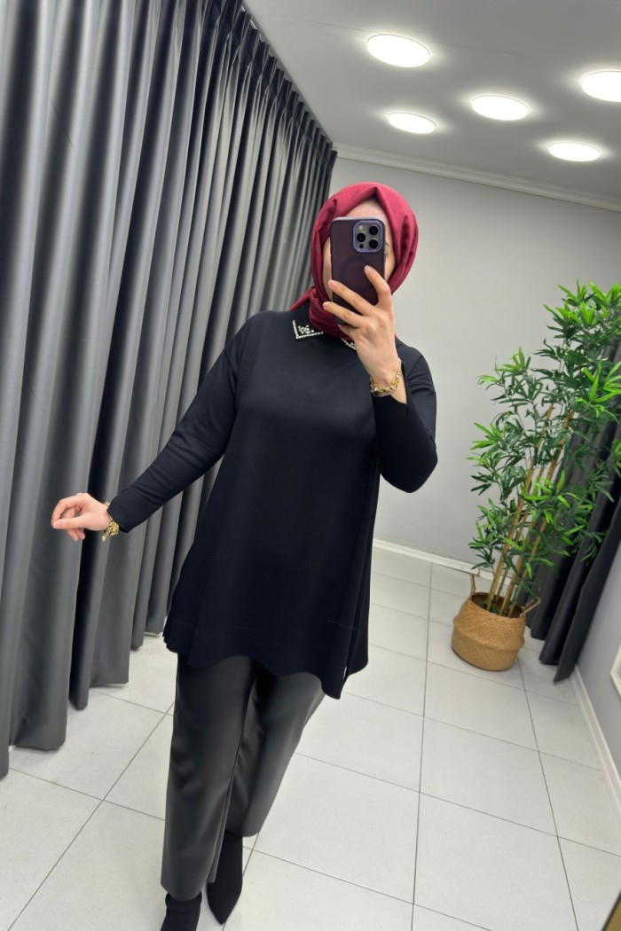 Yakası Taşlı Detay Merserize  Siyah